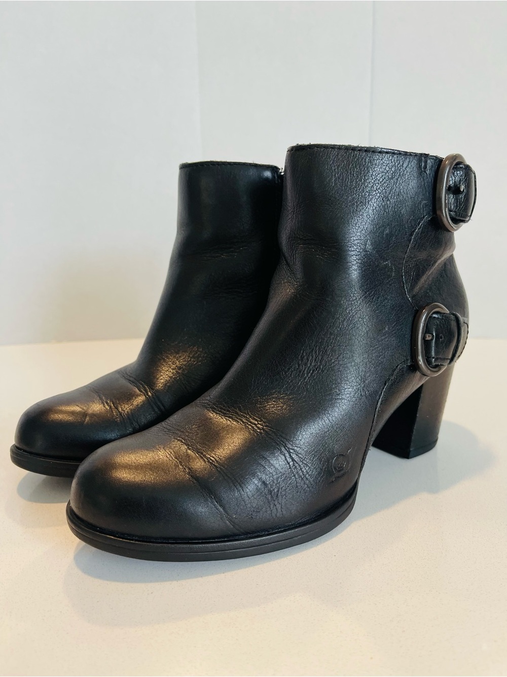 Born Black Leather Heeled Ankle Booties with Buckle Accents size 6